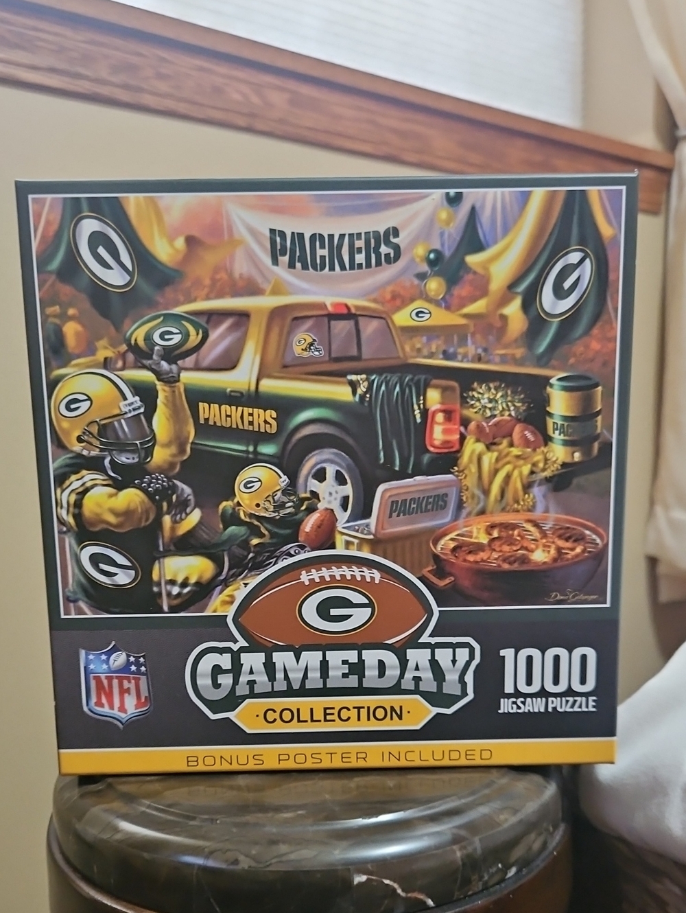 Green Bay Gameday 1000-Piece Puzzle - Green & Gold